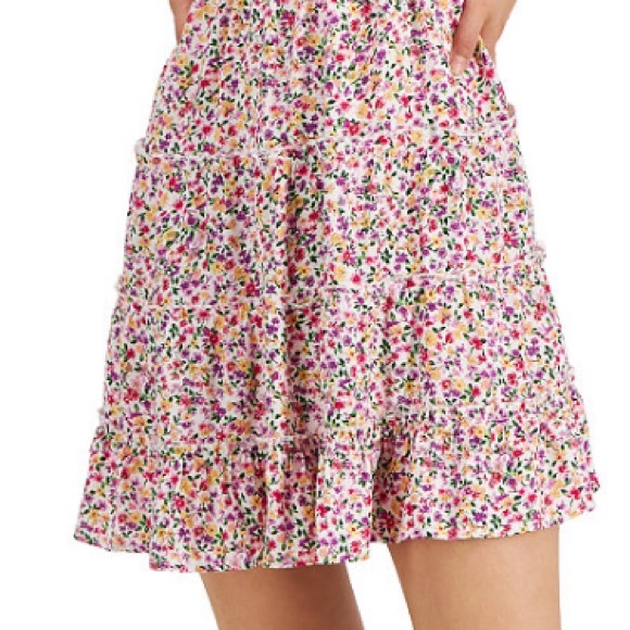 Just Polly Print V-neck Tiered Dress - Picture 4 of 6